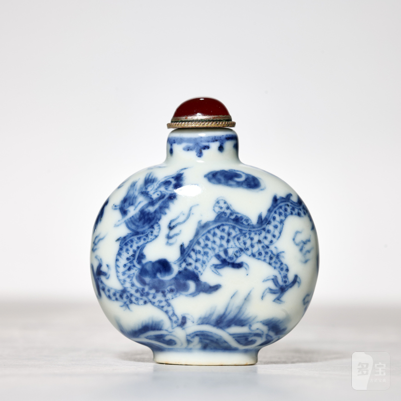 清晚期 青花龙纹鼻烟壶